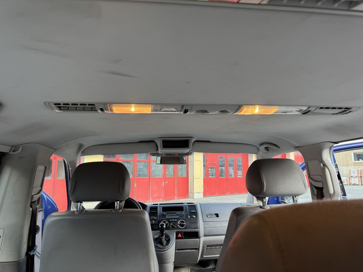 VW Autos: VW T5 3.2 V6 4MOTION blau 7 Sitze – D'occasion à Samedan par Cram85 8