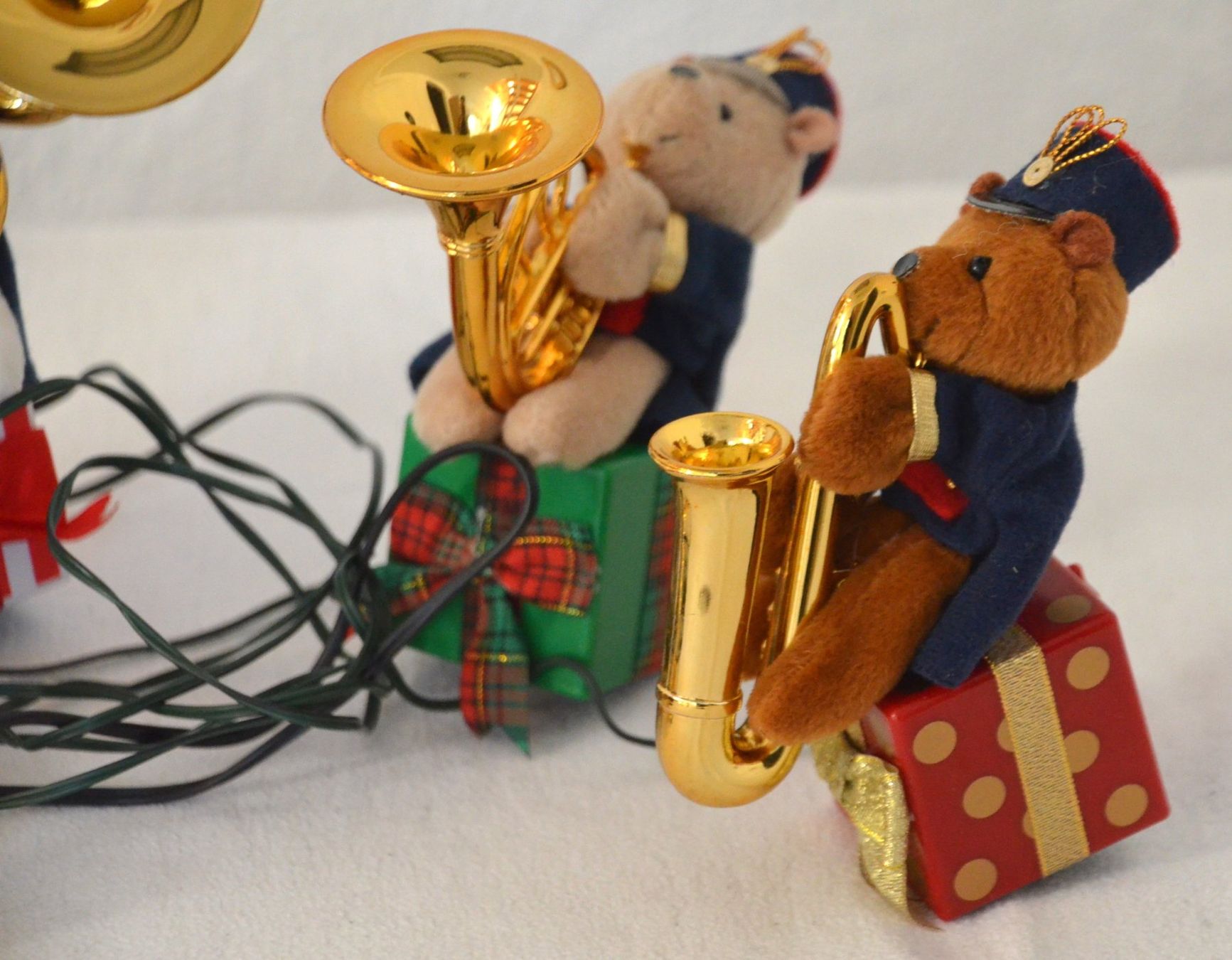 Alle Dekorationen: Mr. Christmas Bear Brass Band Works 1995 – Gebraucht aus Collonges von arashee 3