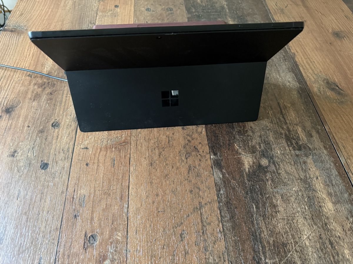 Microsoft Notebook: Microsoft Surface Pro 6 – Usato da Disentis/Mustér venduto da yvnghoudini 5