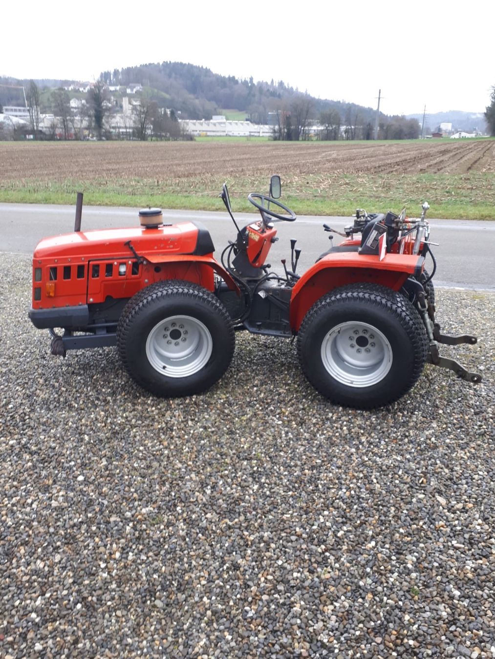 Carraro Traktoren: Carraro Knicklenker 4x4 – Gebraucht aus gontenschwil von trachsu 4