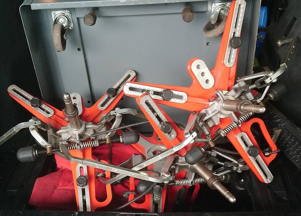 Messen: Achsmessgerät Lenkgeometrie – Gebraucht aus Bonstetten von Sti2 3
