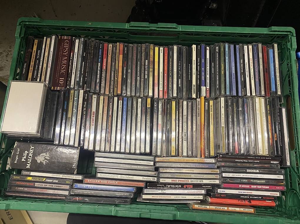 CD: CD Sammlung / Ca. 150 CDs – Usato da Bottmingen venduto da Bordsteinkante
