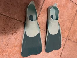 Palmes de natation Nabaiji couleur menthe taille 34-35