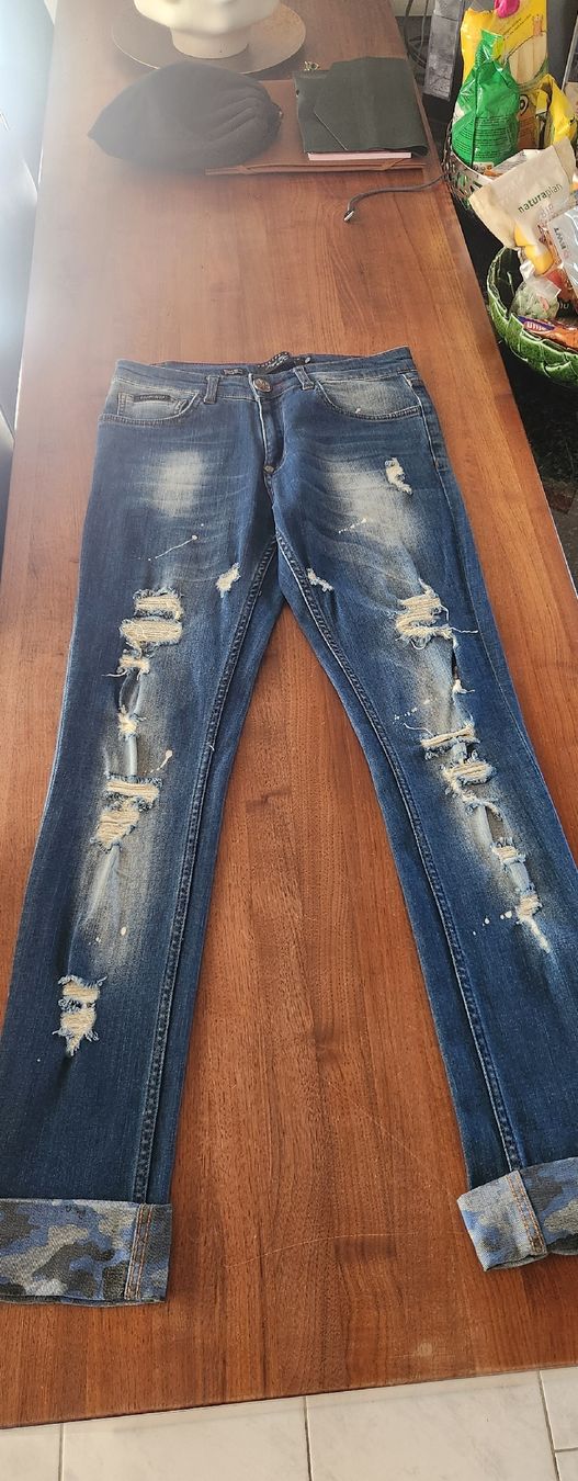 Philipp Plein Jeans: jeans philip plein 30 – Usato da Galgenen venduto da gio_vp5y