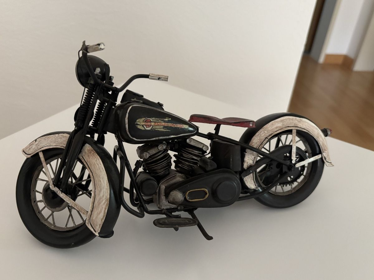 Modellbausätze & Standmodelle: Motorrad modelle – Gebraucht aus Siebnen von Jeremski 1
