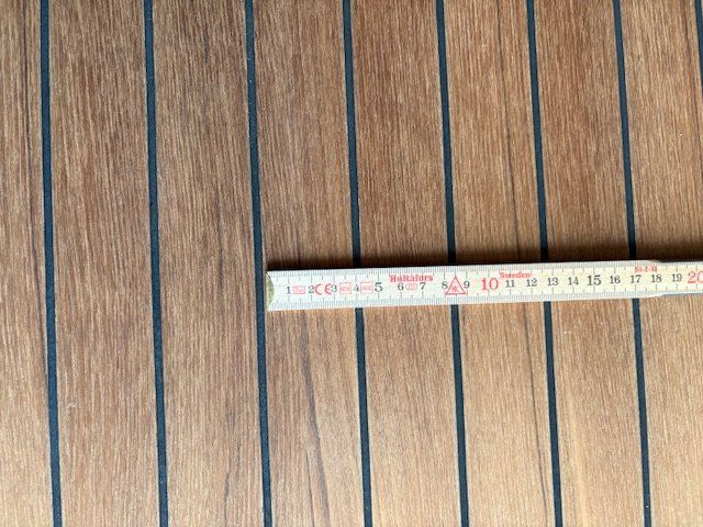 Piatti di portata: 2 Teak Stabdecksplatten mit schwarzen Gummifugen – Nuovo (secondo la descrizione) da Zürich venduto da vendeto 1
