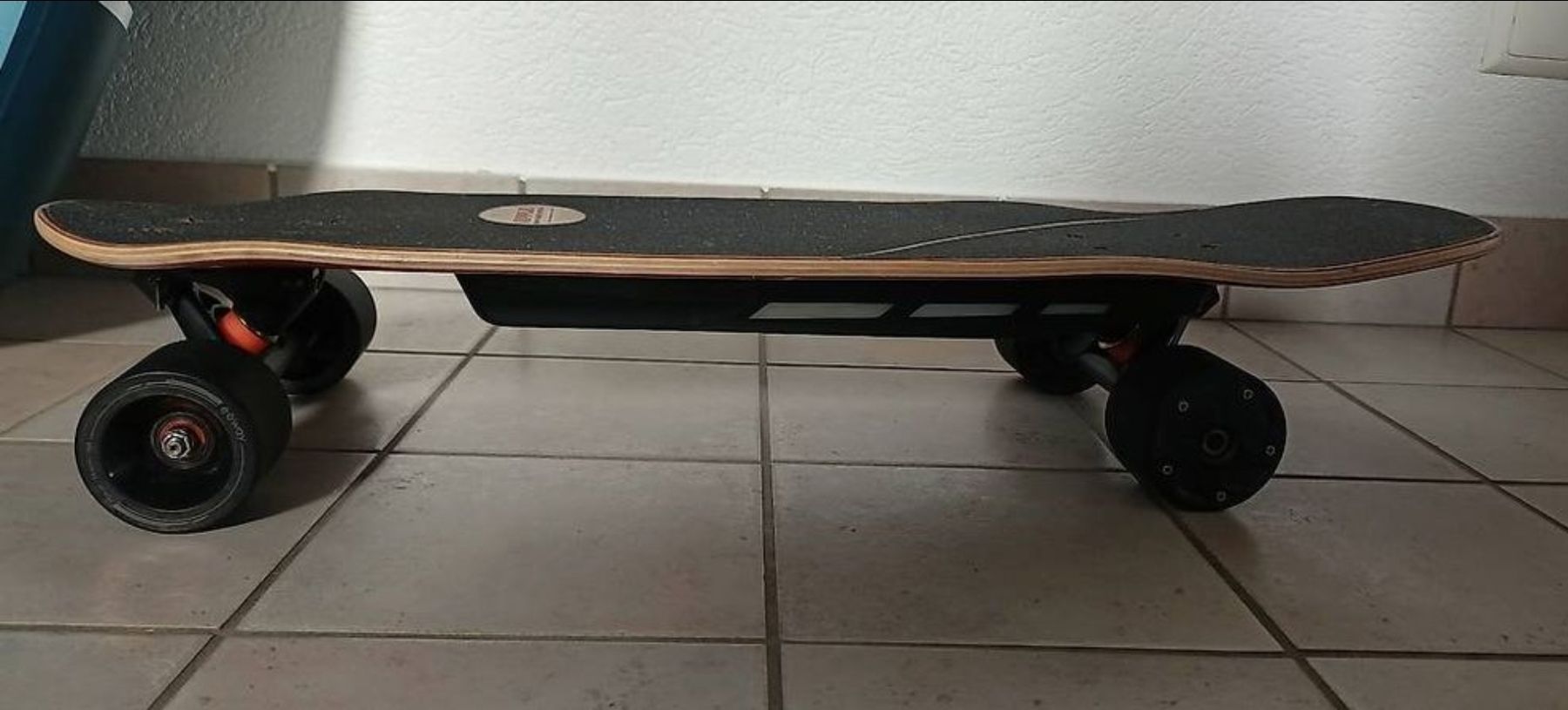Skateboards: Exway ripple elektro-skateboard/ longboard – Usato da Cham venduto da avo_2g5b 1