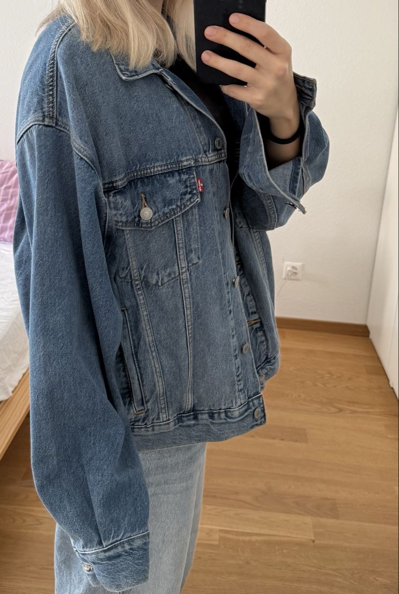 Levi's Giacche: Levis Denim Jeansjacke Oversized – Usato da Basel venduto da fel_l8h9 1