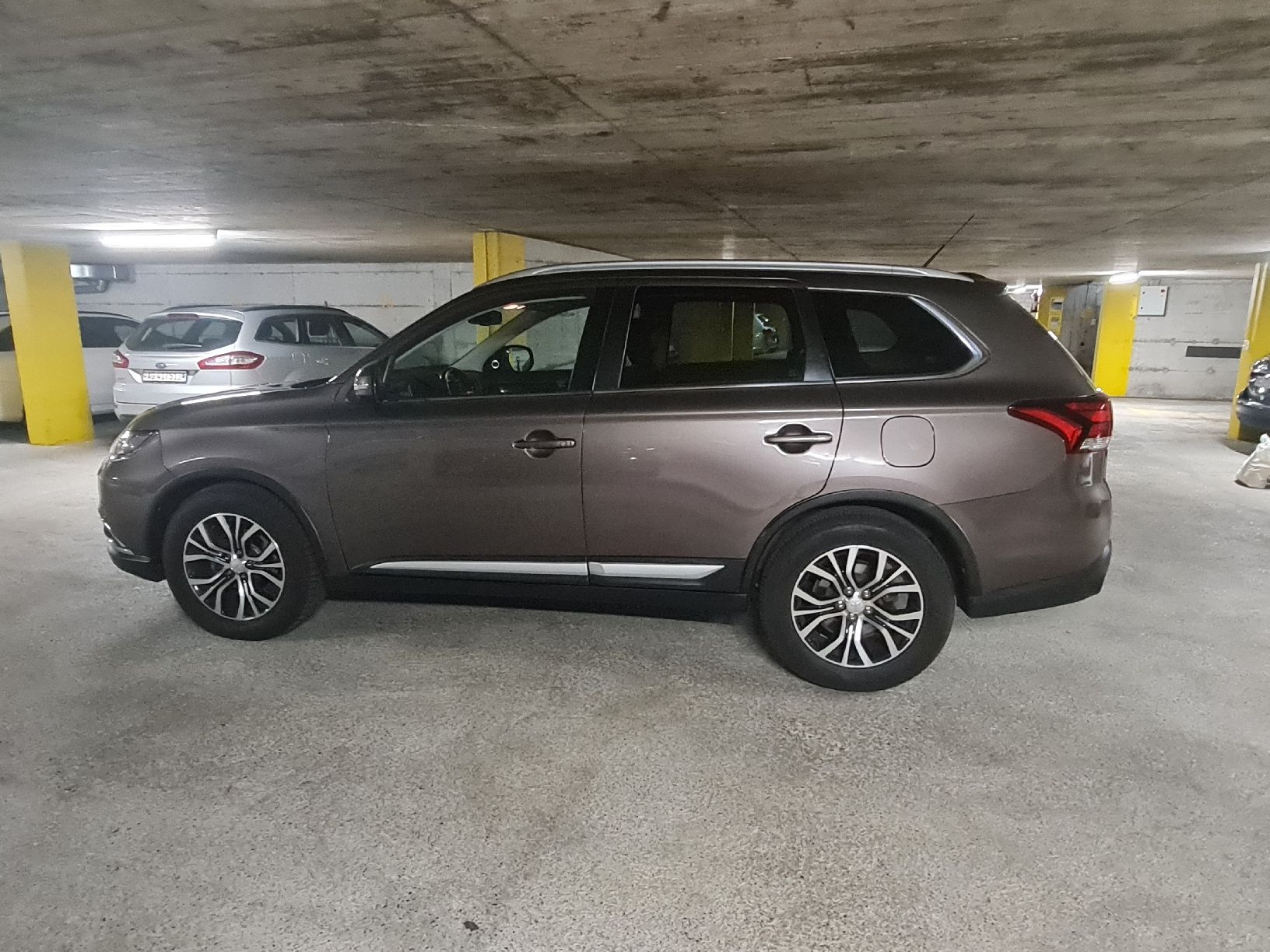 Mitsubishi Autos: Mitsubishi – Gebraucht aus Würenlos von Privato81 2