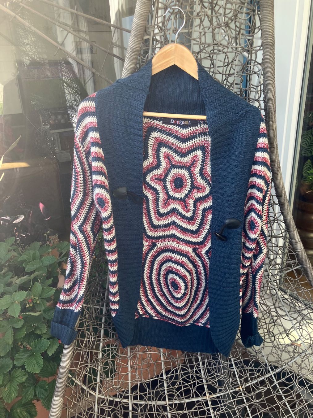 Desigual Giacche: Strickjacke mittellang von DESIGUAL – Usato da Zürich venduto da tex_nl7n