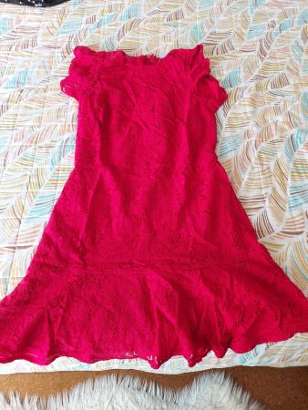 Wunderschönes rotes Sommerkleid mit Innenfutter Grösse EU42