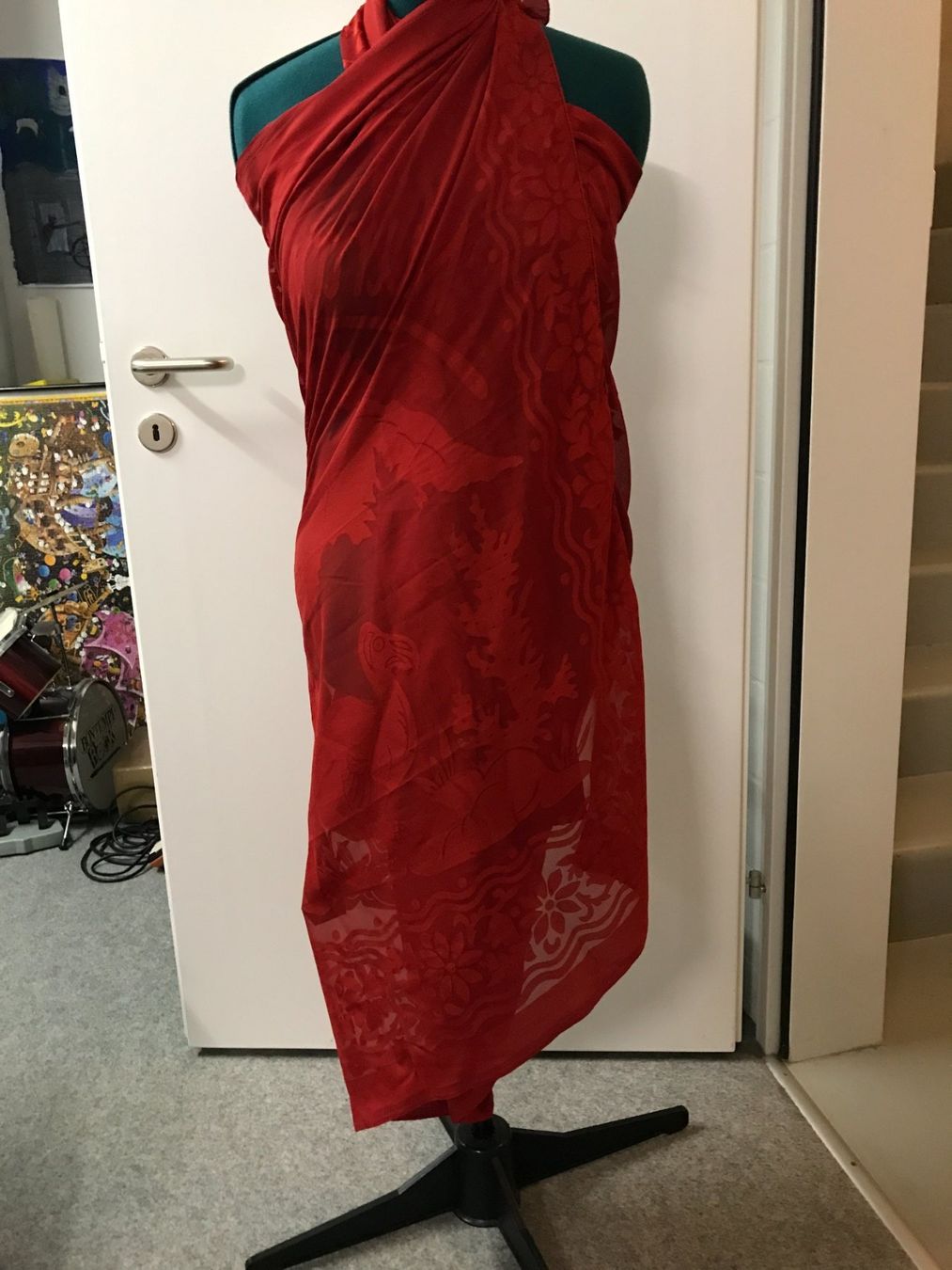 Foulard & Sciarpe: Rotes Mauritius Strandtuch 110x180cm – Usato da Guntershausen venduto da Gloominati