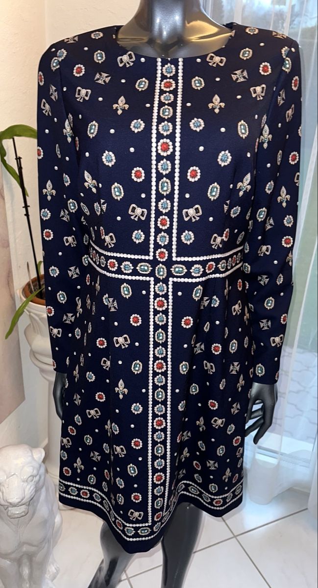 Hobbs Vestiti: HOBBS KLEID GR. 42 NEU – Nuovo e nell'imballaggio originale da Unteraegeri venduto da MH203