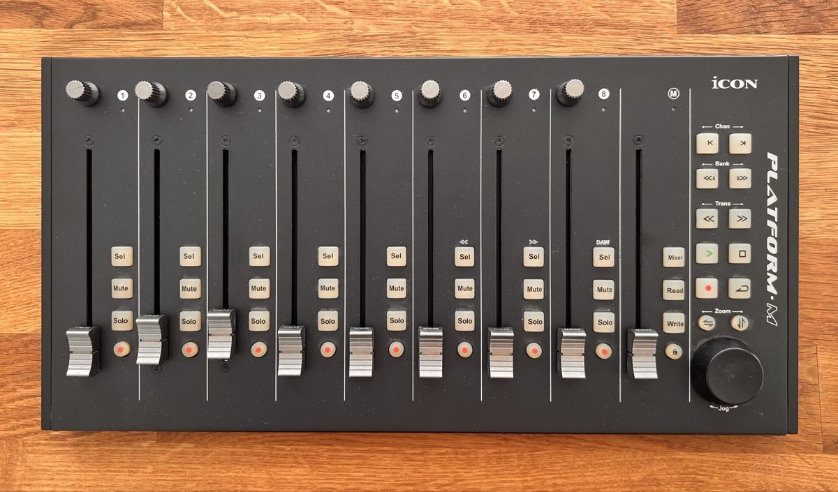 Icon Mischpulte: iCON Platform M DAW Controller mit Motorfadern – Gebraucht aus Wohlen AG von Veranu