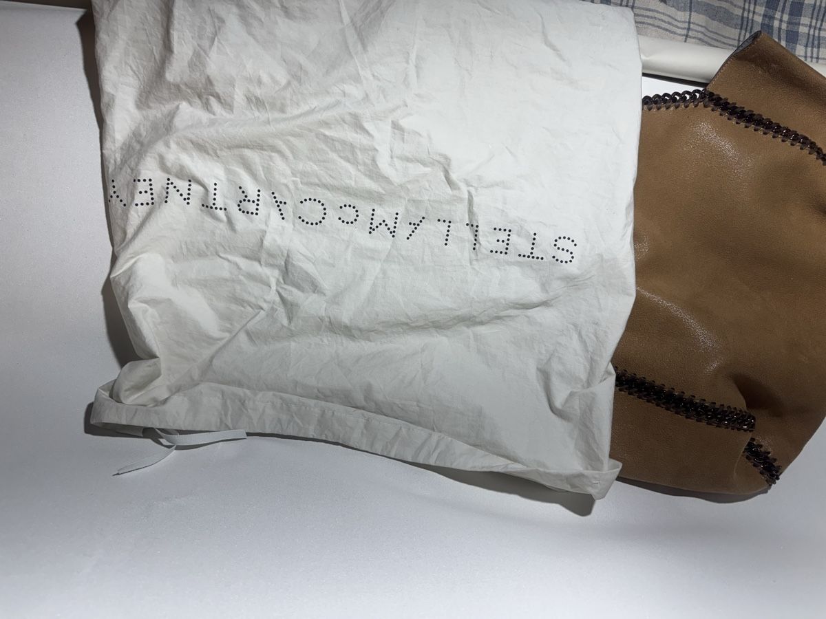 Stella McCartney Taschen für Damen: Stella McCartney Falabella Reversible with Dust Bag – Gebraucht aus Davos Dorf von gin_8k9d 8