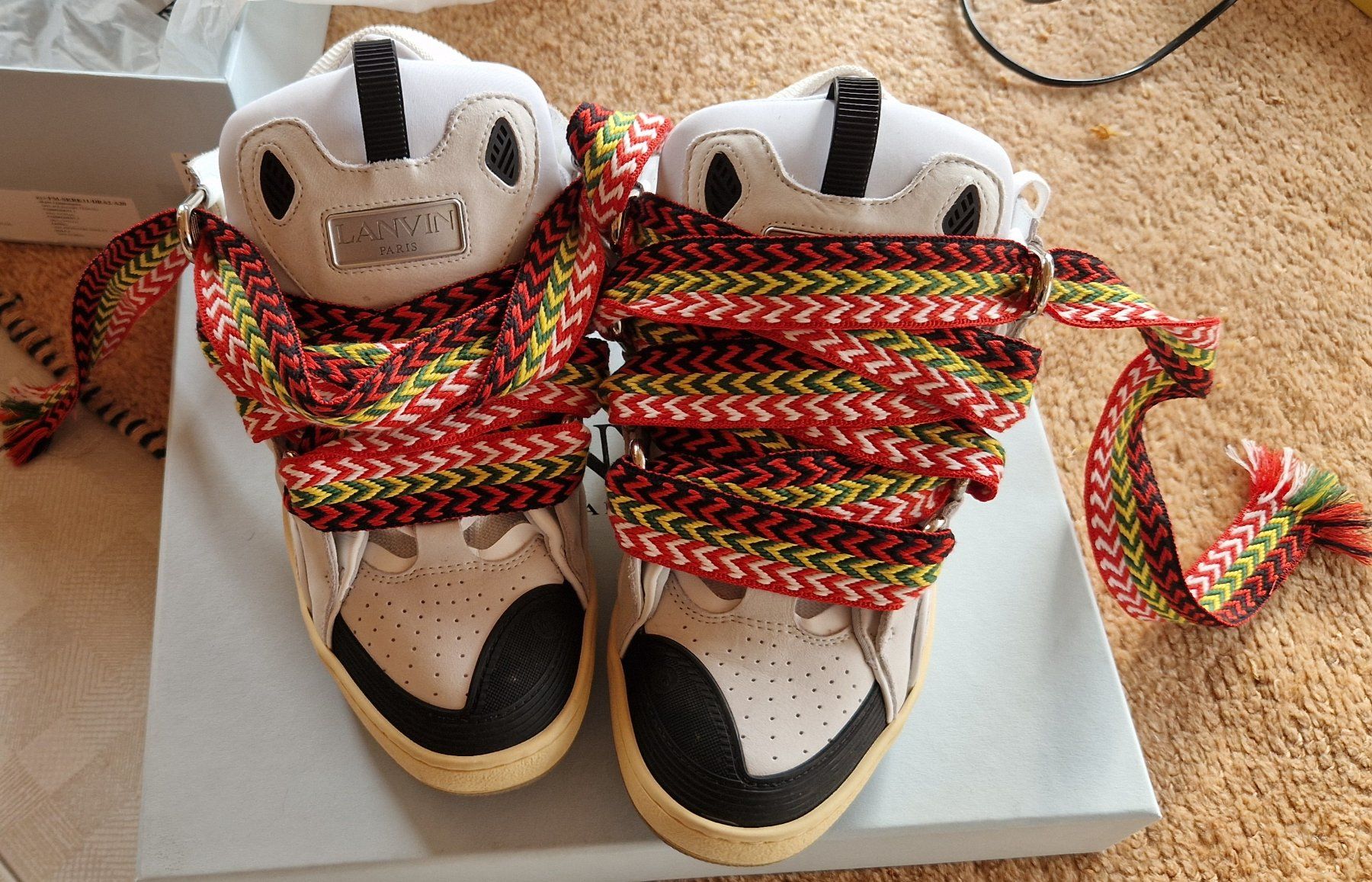 Lanvin Scarpe da uomo: Baskets en cuir Lanvin Curbs – Nuovo (secondo la descrizione) da Lausanne venduto da cristina-p