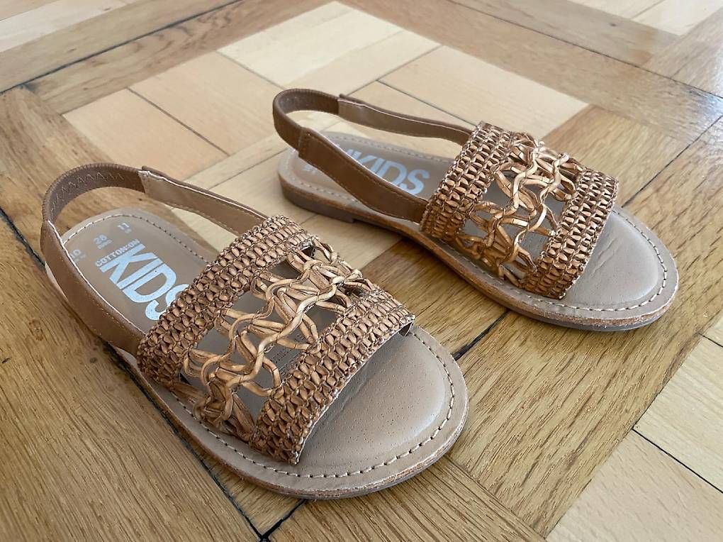 Scarpe per ragazze: Sandalen 28 – Usato da Zürich venduto da apfel018