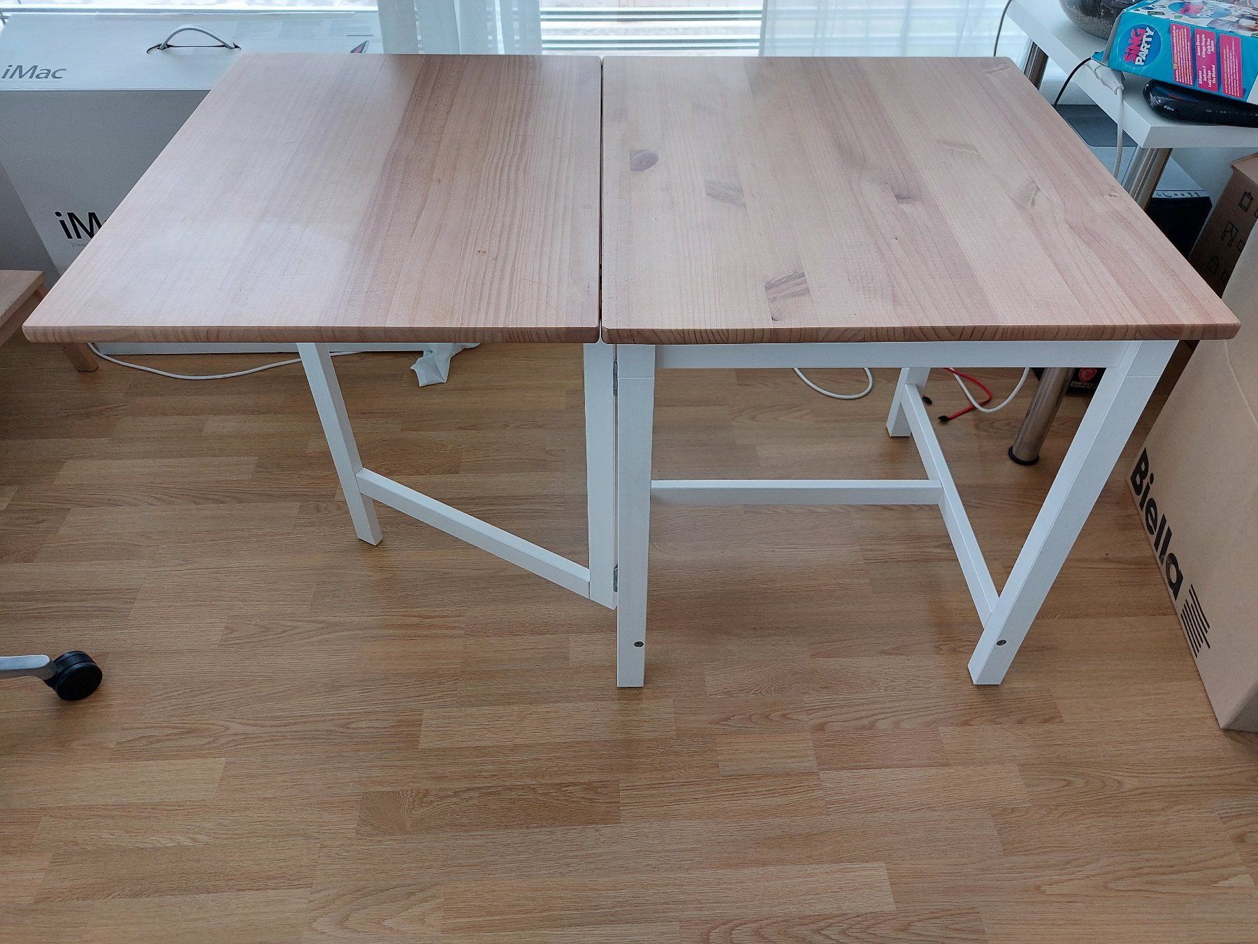 Ikea Set di tavolo e panche: Ikea PINNTORP / STEFAN Tisch und 2 Stühle – Usato da Biel/Bienne venduto da big_hxr7 1