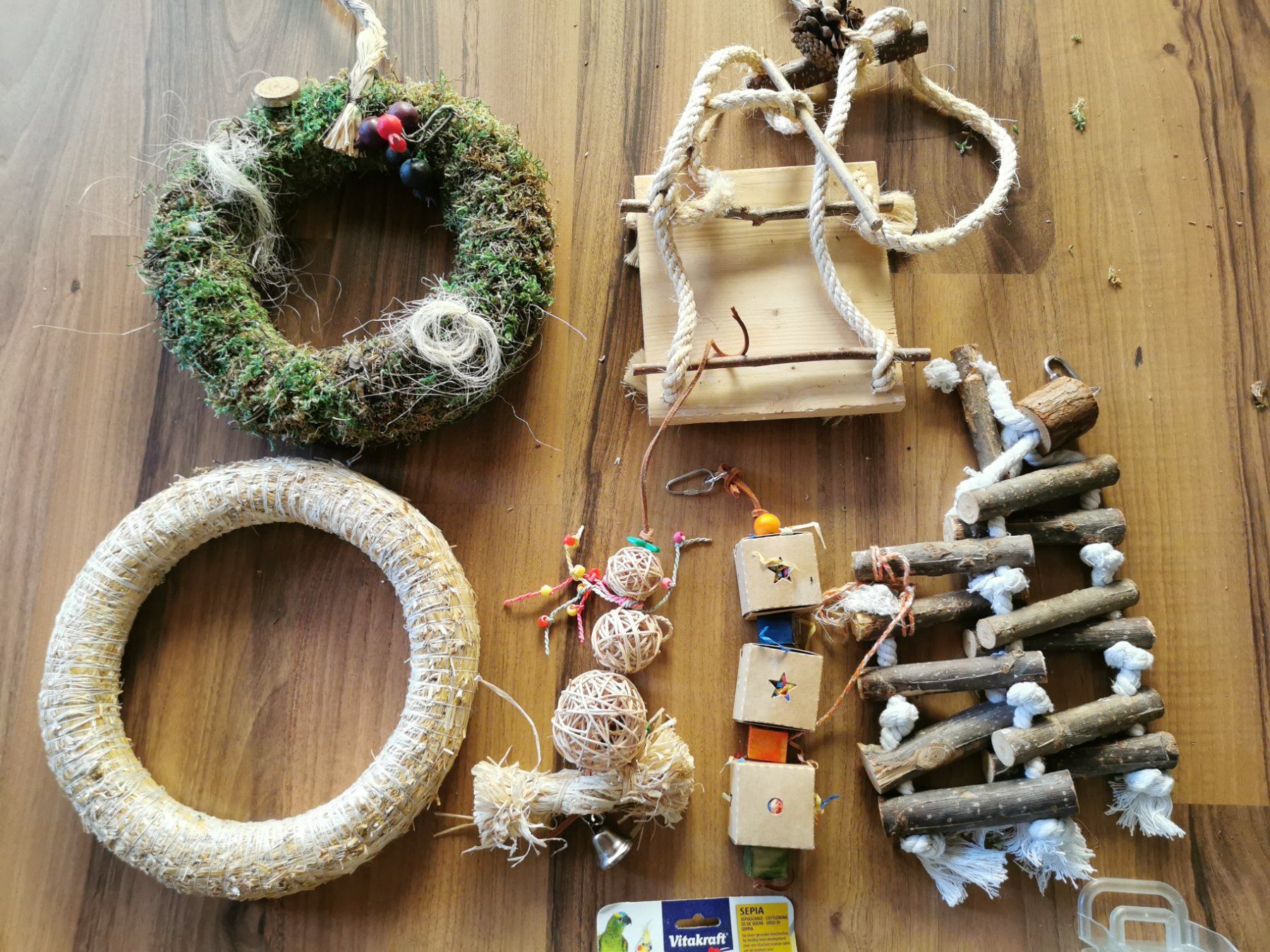 Giocattoli: Diverse Vogelspielzeuge – Usato da Glattfelden venduto da sut_q8d2 2