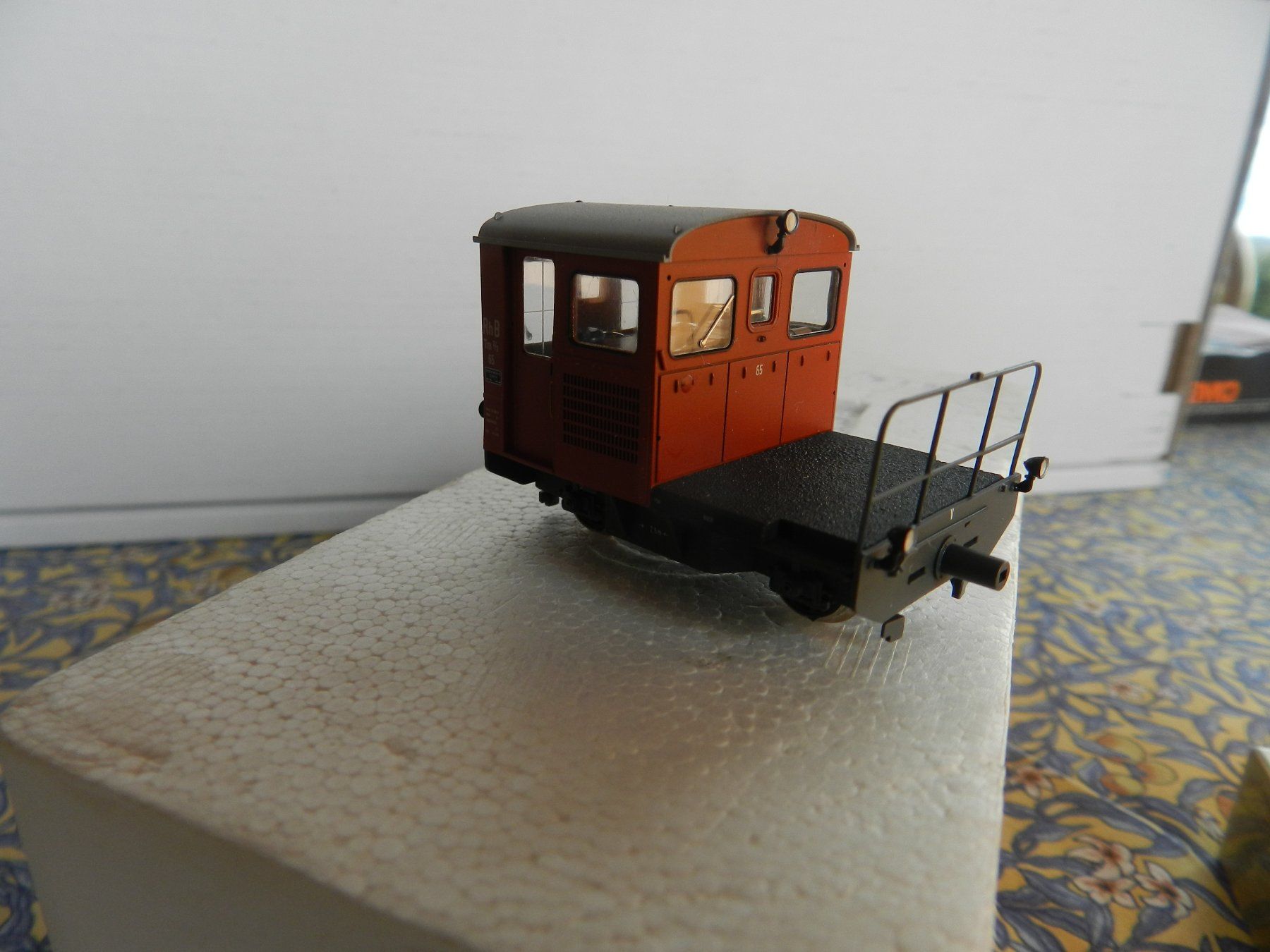 Bemo Modelleisenbahnen: H0m BEMO Rangiertraktor Tm 2/2 RhB braun – Neu (gemäss Beschreibung) aus Arzier-Le Muids von elocin83 2