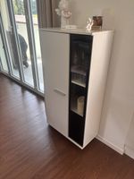 Möbel / Vitrine
