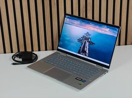 HP Envy x360 15 (i7-1355U + 16GB + 1TB SSD + RTX 3050)