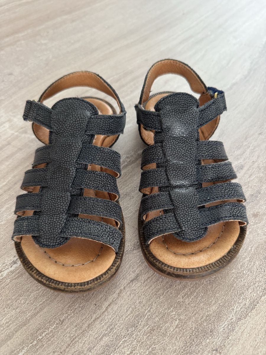 Bisgaard Scarpe per ragazzi: Bisgaard Sandalen Kinder Grösse 26 dunkelblau  – Usato da Galgenen venduto da Vintluxe 1