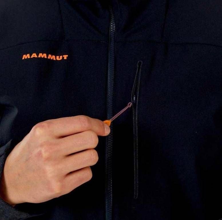 Mammut Giacche: Mammut Eisfeld Light Softshell Jacke gr S – Nuovo (secondo la descrizione) da Zürich venduto da Altruisti 5