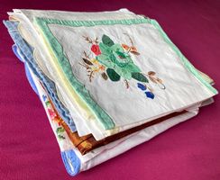 🌟Lot Vintage Textilien Tischdecken Servietten Stickereien🌟
