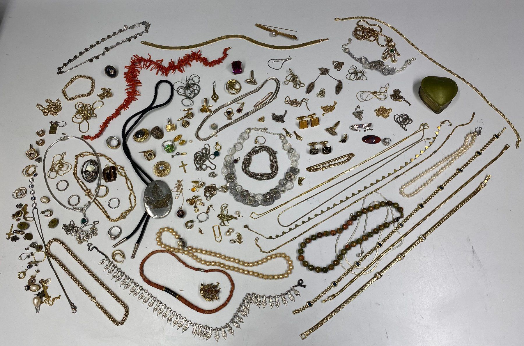 Autres bijoux: LOT Modeschmuck //i541 – D'occasion à Bern par JMsoehne1987
