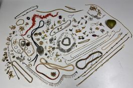 LOT Modeschmuck //i541