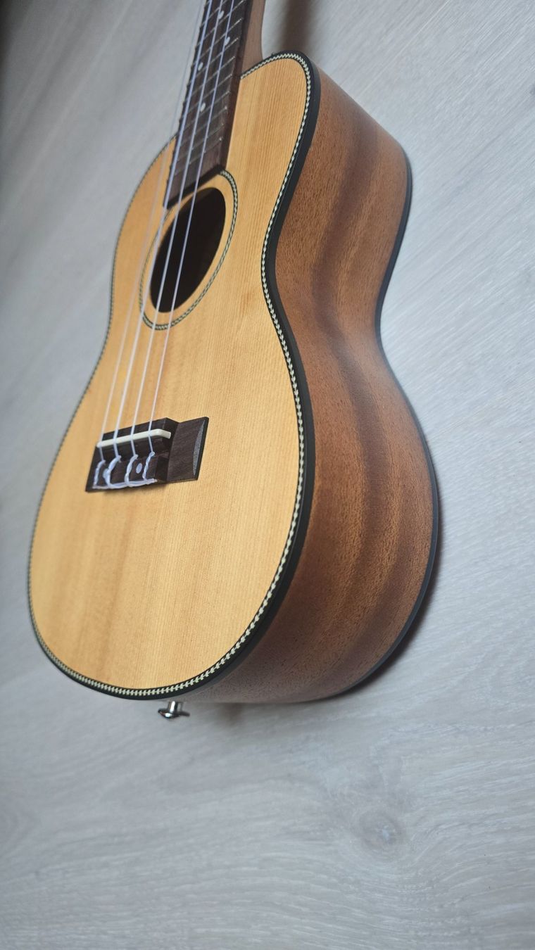 Strumenti musicali: Ukulele HH 2150 – Nuovo (secondo la descrizione) da Schübelbach venduto da Samantha8R 4