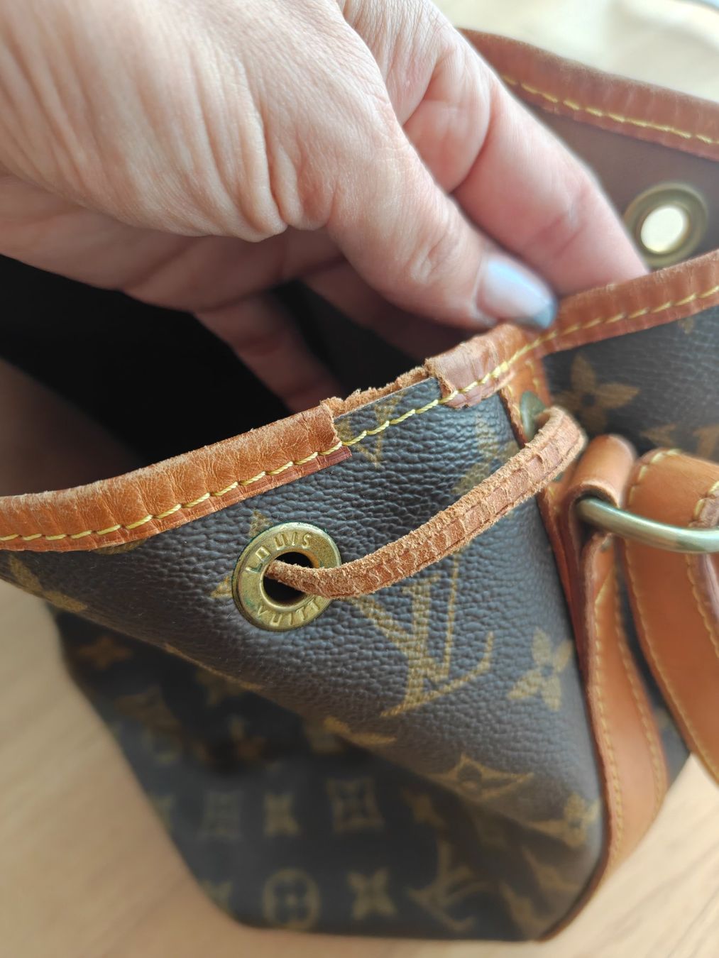 Louis Vuitton Sacs femmes: Original Louis Vuitton Petit Noe Monogram – D'occasion à Luzern par DijMark 2
