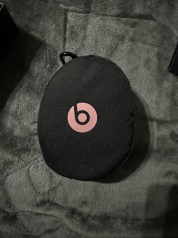 Beats Cuffie: Beatssolo3 wireless ROSE GOLD – Usato da Aigle venduto da Saracristiana 1