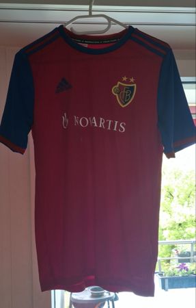 FC BASEL Trikot Gr. XL (164)