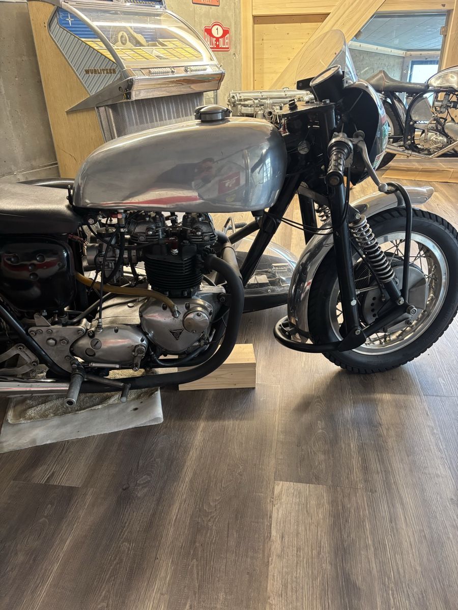 Sidecar: Triumph T120 Renngespann 1964 – Usato da Sachseln venduto da Roadrunner30 2