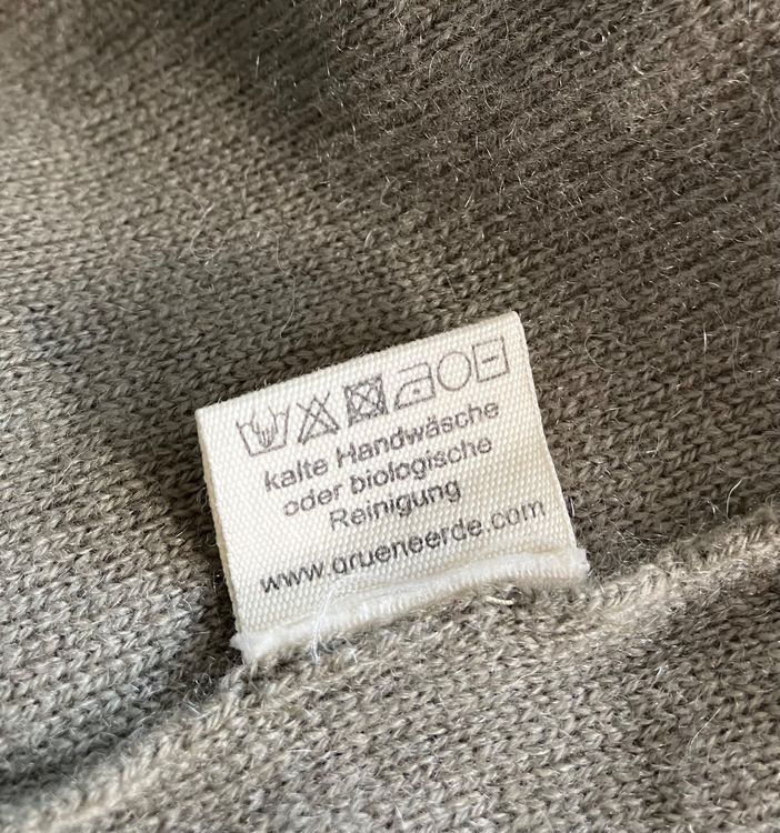 Maglioni & Felpe: Grüne Erde Kaschmir Longpullover / Kleid Gr.38 – Usato da Unterägeri venduto da Jutka_04 4