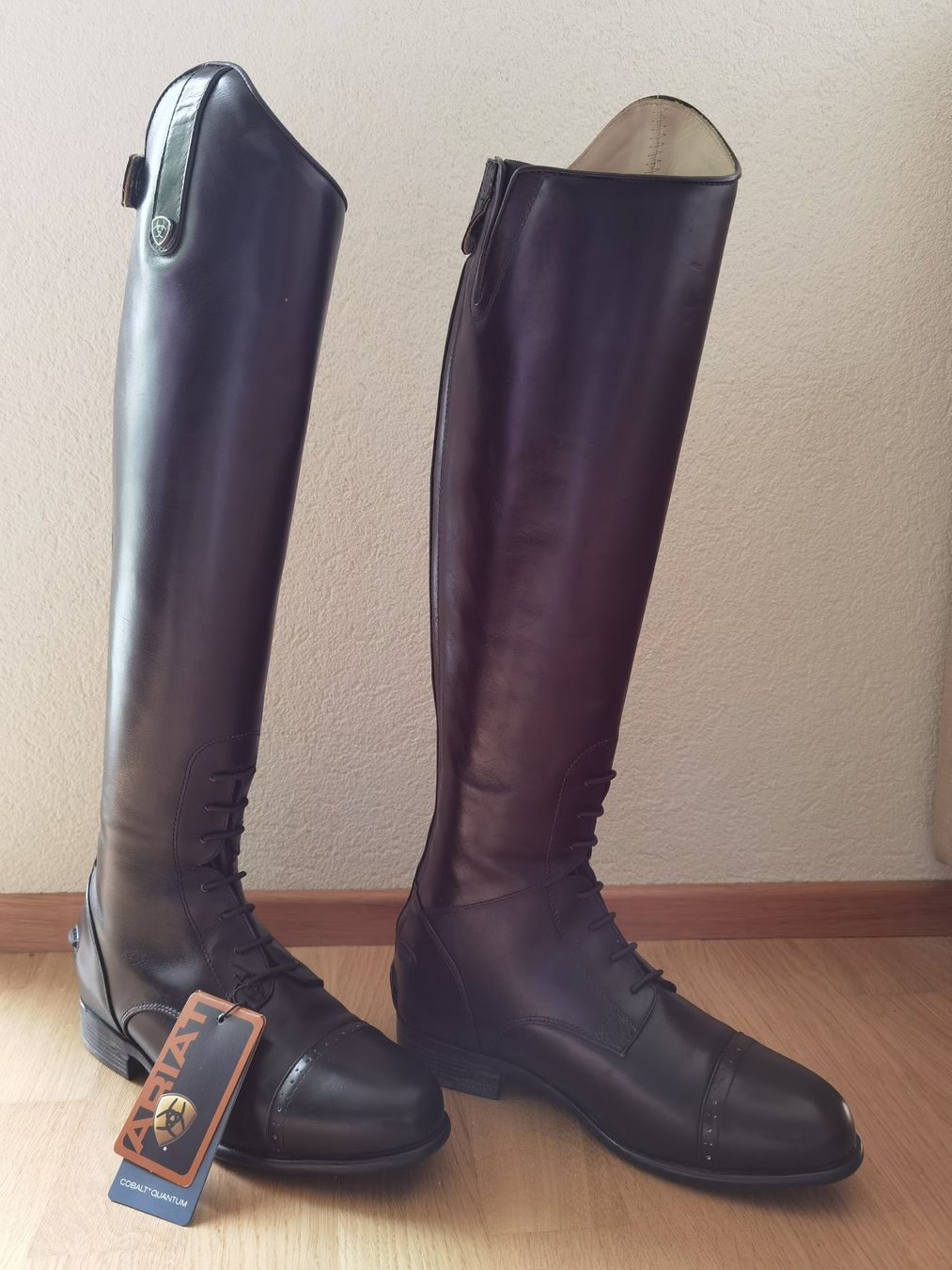 Ariat quantum crowne pro field zip hotsell