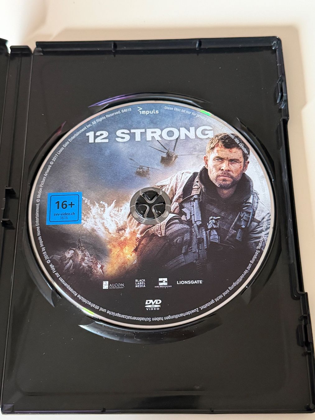 Alle DVDs: DVD 12 STRONG. Chris Hemsworth – Gebraucht aus Altstätten SG von sheamus 2