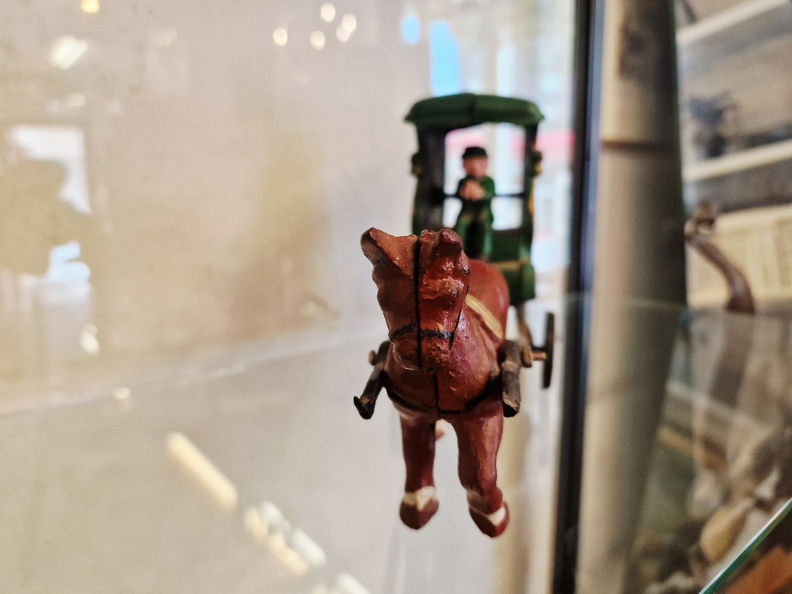 Giocattoli: Spielfigur US Mail Postkutsche mit Pferd Gusseisen – Usato da BERN venduto da Intarsia 3
