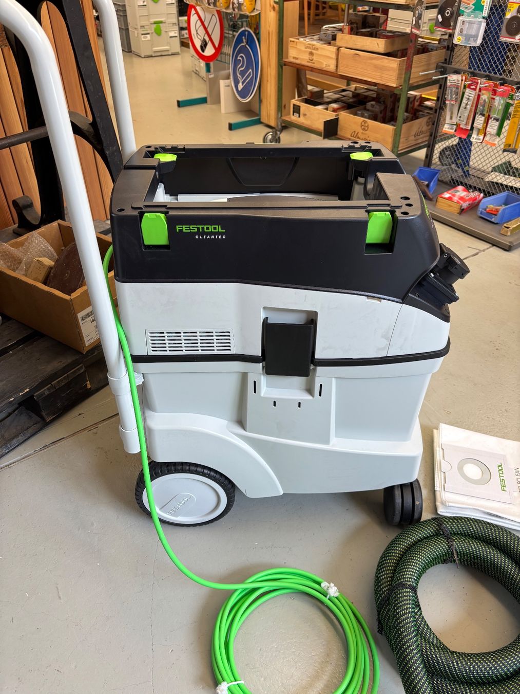 Festool Aspirapolveri & Accessori: Festool CTL 48 E Zyklon Sauger Neuwertig – Nuovo (secondo la descrizione) da Winterthur venduto da ReUse_Baumarkt 4