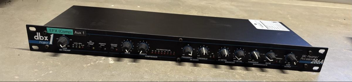 Dbx Amplificatori: Dbx Mikrophon Preamp – Usato da Reigoldswil venduto da Ardinoe