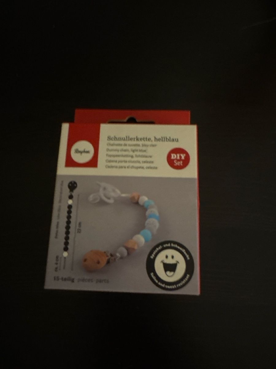 Nuggis & Nuggiketten: Schnullerkette  – Neu und originalverpackt aus Wald ZH von evelyne.street