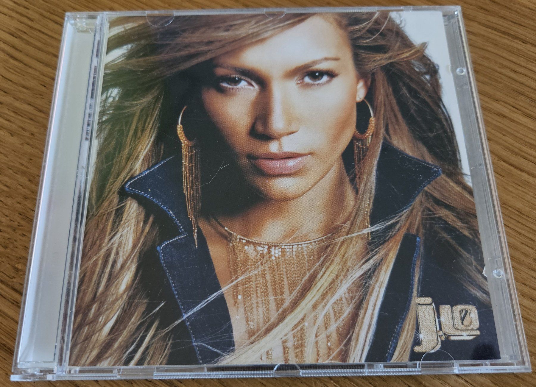 CD: CD Jennifer Lopez: J.Lo – Usato da Schaffhausen venduto da asyouwestley