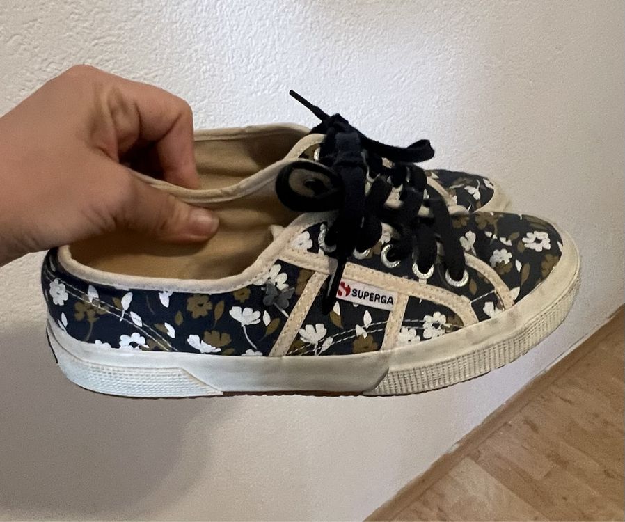 Superga Max Mara Floral Sneakers size 36 Comprare su Ricardo