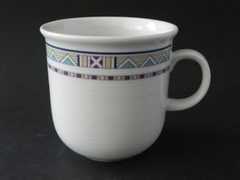 Hohe Tasse / Mug Thomas * TREND PERGOLA * Höhe 8.2 cm