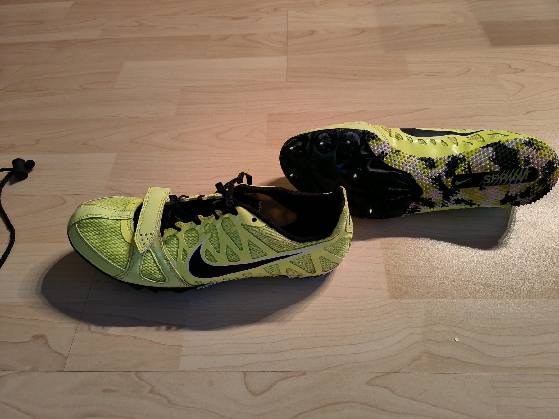 Nike Scarpe da uomo: Herren Leichtathletik NagelSchuhe,Gr.41 – Nuovo (secondo la descrizione) da aarburg venduto da macacito 4