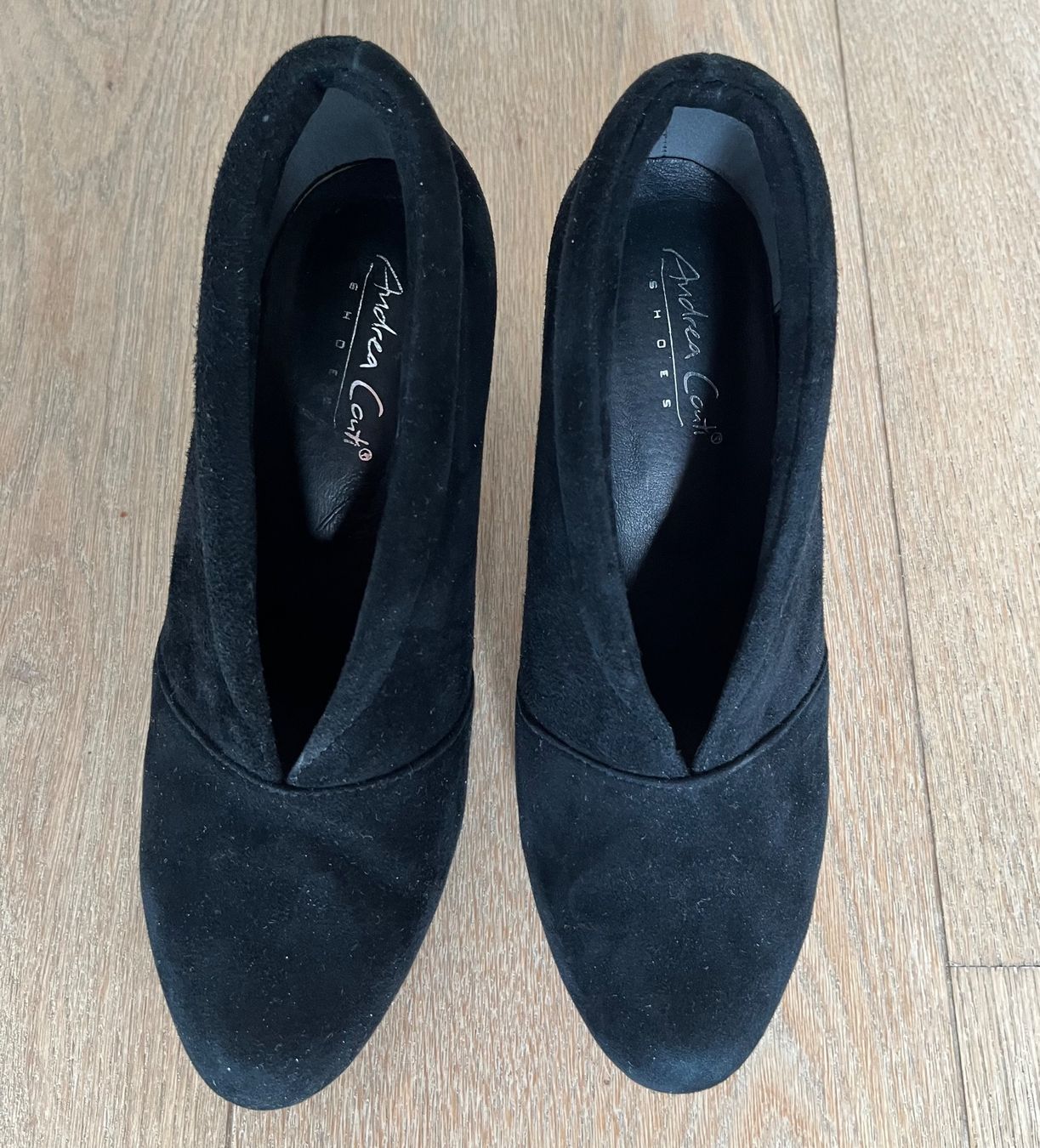 Heine Damenschuhe: Wildleder Pumps von Andrea Conti – Gebraucht aus Kloten von SANTALA23 2