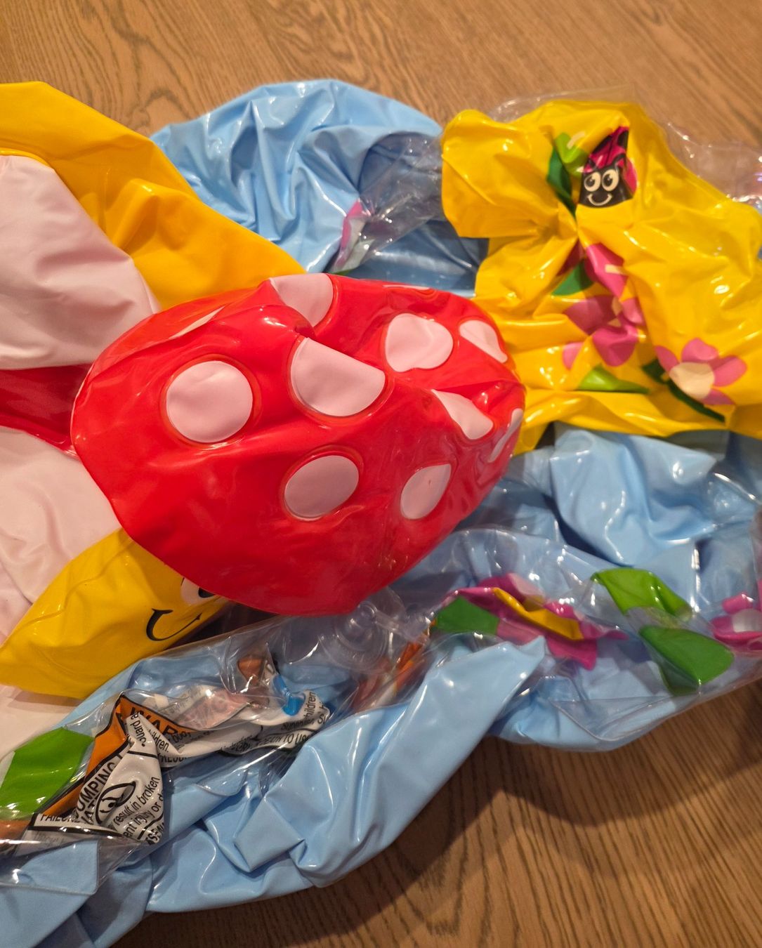 Intex Piscine: Intex Kinder Planschbecken Pilz mit Dach – Usato da Bülach venduto da tet_nq2w 2