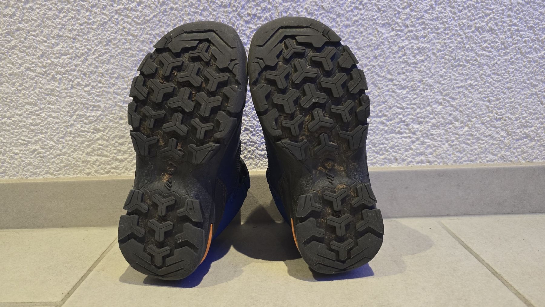Schuhe für Jungen: Quechua Schuhe gr.28 Wasserdicht – Gebraucht aus Wängi von tamaso11 4